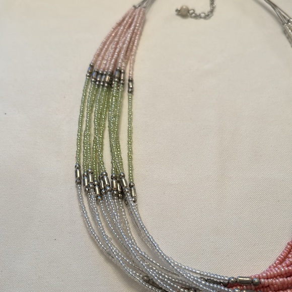 MULTICOLORED BEADED NECKLACE - Picture 3 of 4